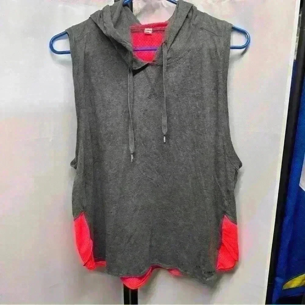Under armour hooded sleeveless top